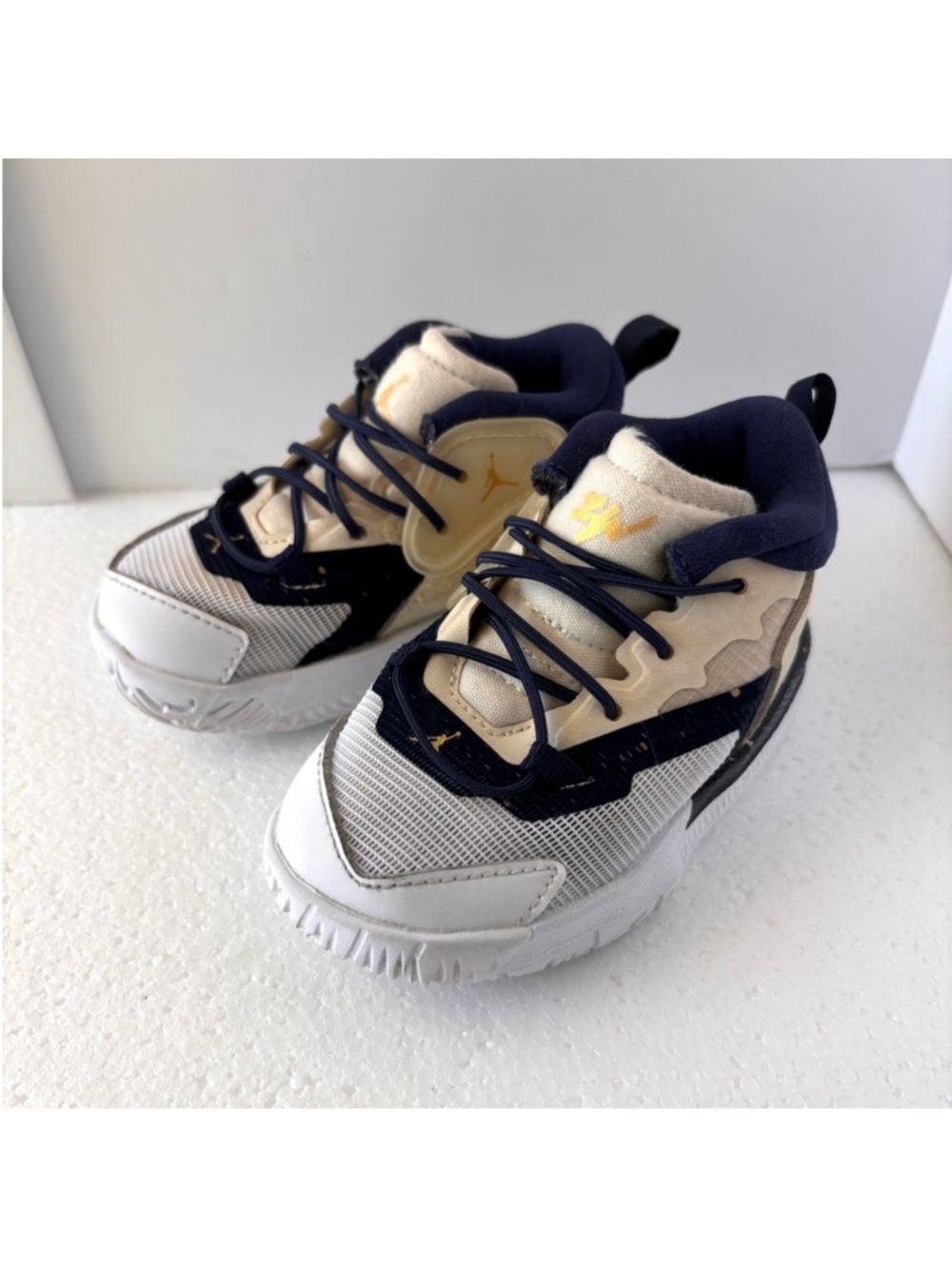 Air Jordan Nike Toddler Kids Baby Boys Zion 1‎ Sneakers Shoes White /Navy Sz 5C